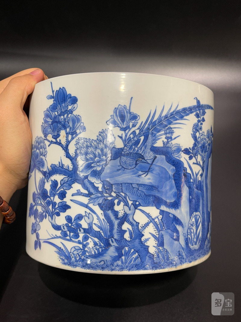 清康熙 青花雉鸡牡丹纹笔筒 - 图3